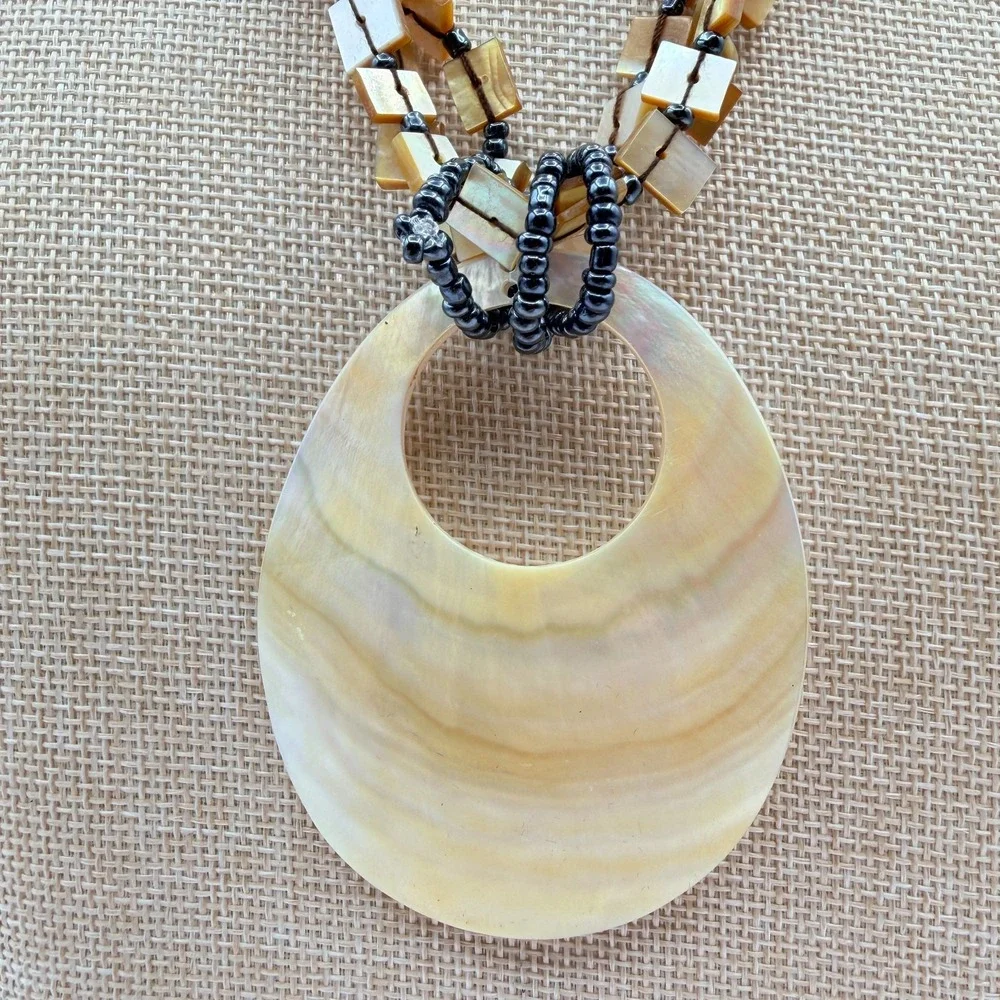 VTG 90s Silver Tone Beaded Mother of Pearl Pendant Necklace Statement Jewelry